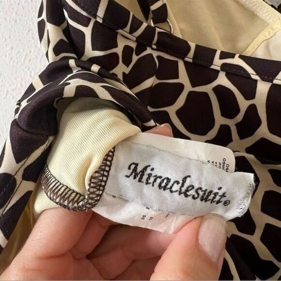 Miraclesuit Tankini Swim Top Size 16 - Picture 7 of 9